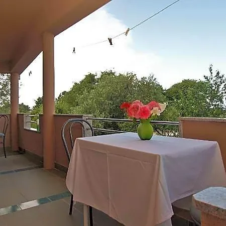 1665 Hotel