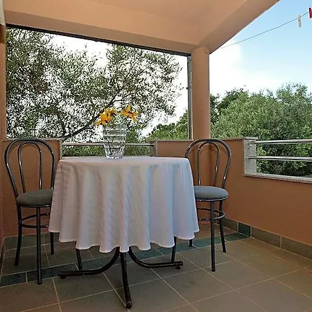 Hotel 1665 3*