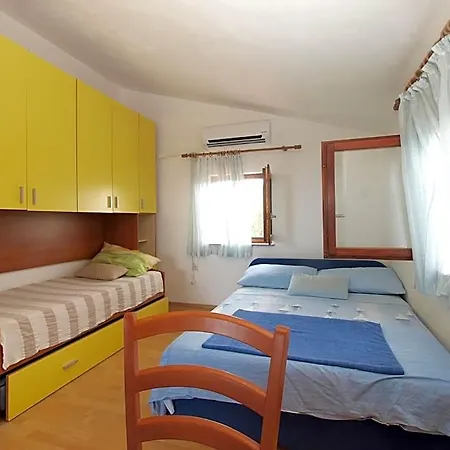 1665 Hotel 3*