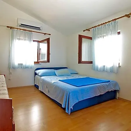 Hotel 1665